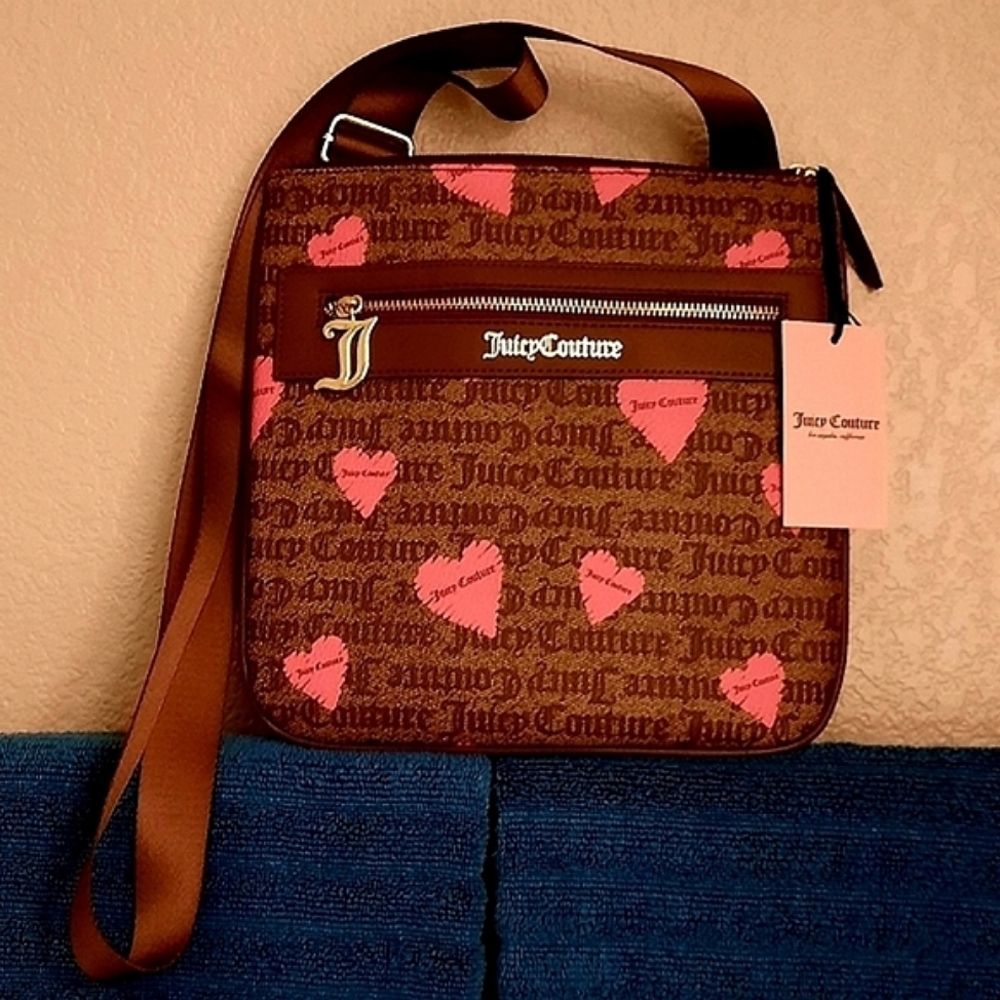 NWT Juicy Couture Chestnut Heart Crossbody